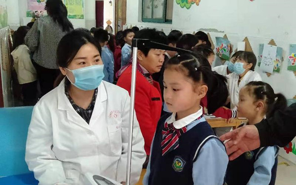 淮南市潘集區(qū)學(xué)黨史辦實事  健康體檢走進幼兒園