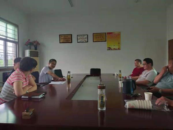 淮南市鳳臺縣民政局來潘集區考察殯葬改革工作