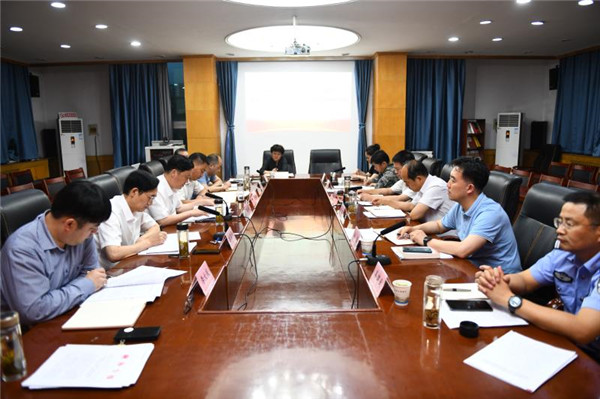 淮南謝家集區(qū)召開(kāi)2021年第12次區(qū)委理論學(xué)習(xí)中心組學(xué)習(xí)暨學(xué)習(xí)習(xí)近平總書記“七一”重要講話精神研討班