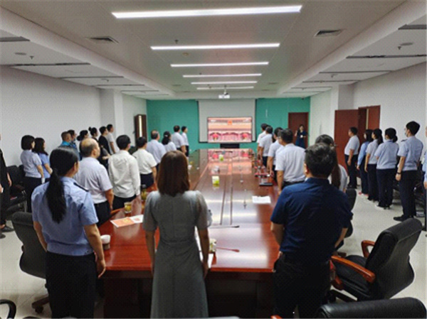 淮南市數據資源管理局觀看慶祝中國共產黨成立100周年大會