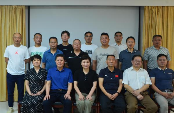 淮南市教體局召開2021年“八一”建軍節座談會