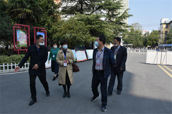 省師資處領導赴淮南二十六中巡視安徽省中小學教師資格考試工作