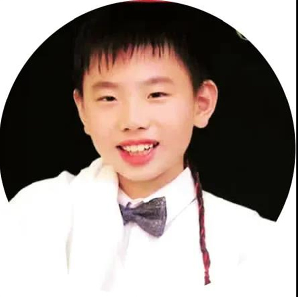 12歲少年因書法特長被破格錄取，書法特長成就人生夢想！