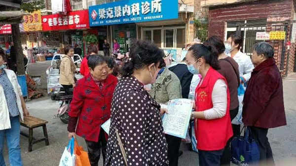 淮南市田家庵區(qū)舜耕鎮(zhèn)婦聯(lián)開(kāi)展“平安家庭”創(chuàng)建活動(dòng)