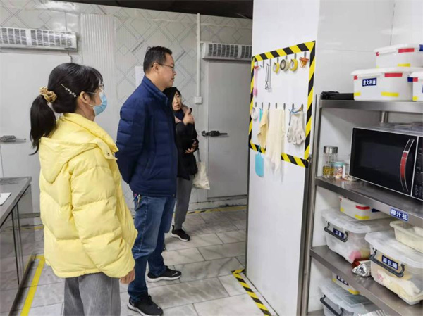 淮南市場監管局督查餐飲企業助力創衛驗收